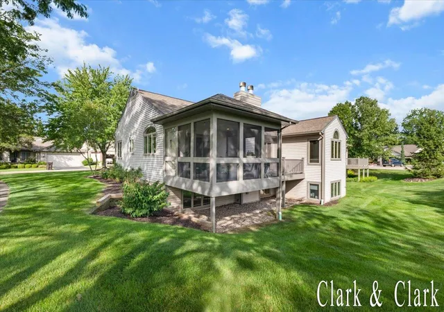 2nd image of 1950 Hidden Oak Ct, Grand Rapids, MI 49546 | MLS# 70491494
