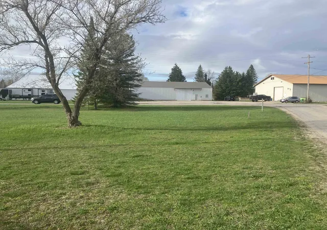 Homes for sale in Kalkaska, MI | 213 Hyde St, Kalkaska, MI 49646 | MLS# 80070384