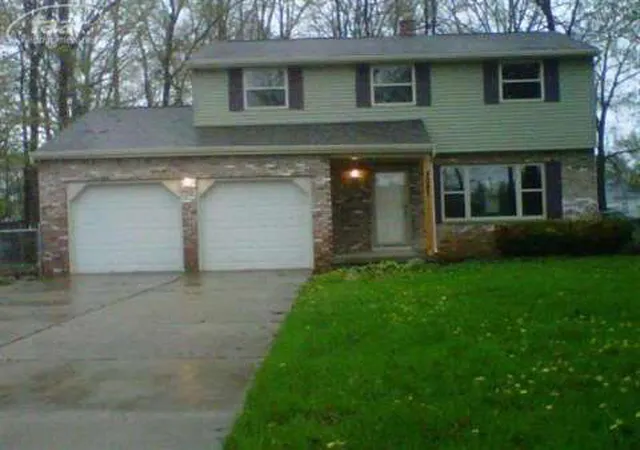 1st image of 3047 Courtesy Dr, Flint, MI 48506 | MLS# 20393059