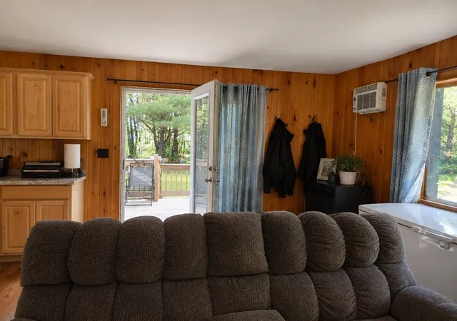4th image of 9170 W Gladwin Rd, Harrison, MI 48625 | MLS# 50211271