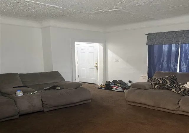 3rd image of 18709 Goulburn St, Detroit, MI 48205 | MLS# 70509544