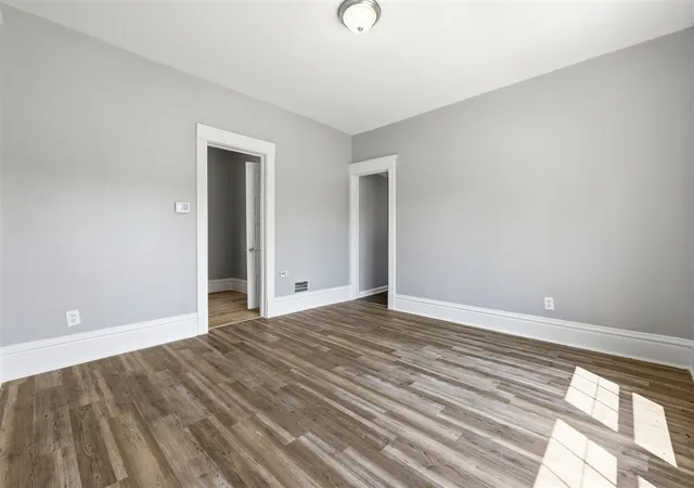 4th image of 1201 Rathbone St, Wyoming, MI 49509 | MLS# 70544320