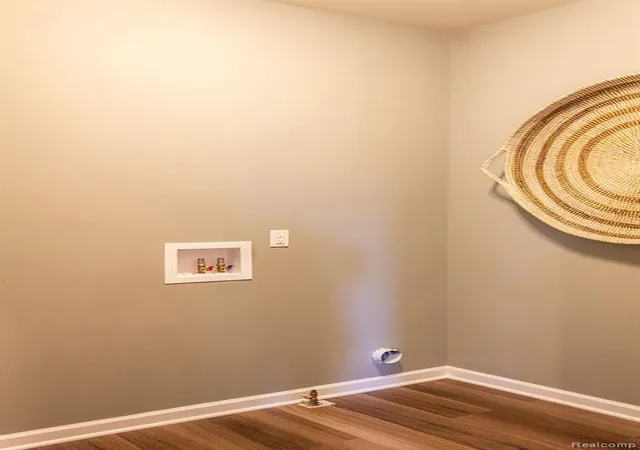 2nd image of 6179 Parker Dr, Linden, MI 48451 | MLS# 60991696