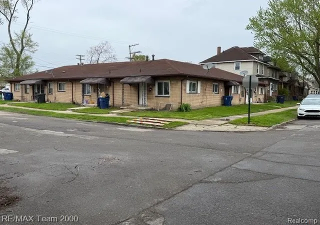 Homes for sale in River Rouge, MI | 248 Richter St, River Rouge, MI 48218 | MLS# 60988186