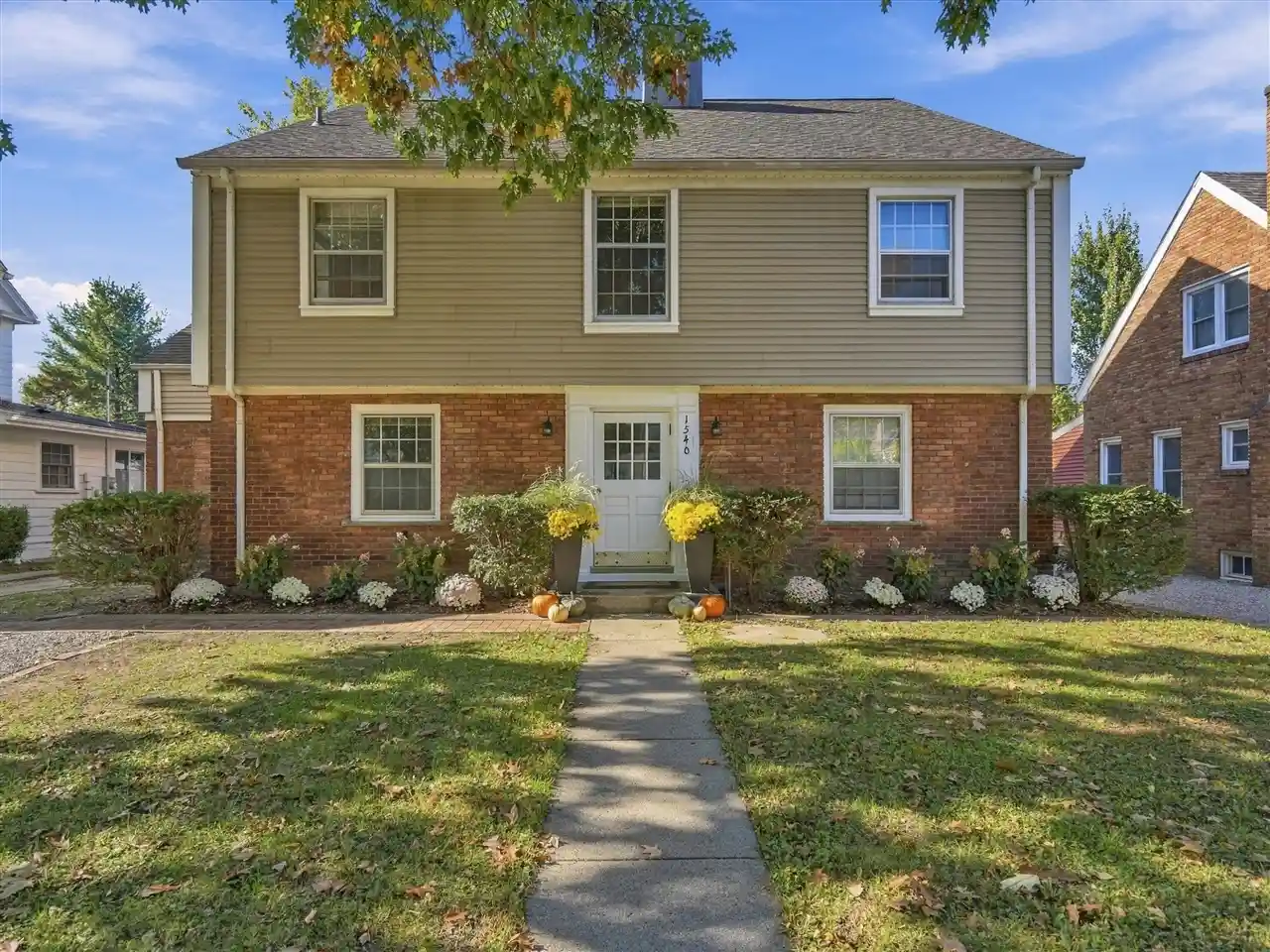 Photo 1 of Multi family home for sale at 1540 Packard St, Ann Arbor, MI 48104 | MLS# 70566346 | Listing updated on 2026-10-27