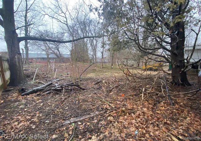 Homes for sale in Lansing, MI | 5008 Southgate Ave, Lansing, MI 48910 | MLS# 60974237