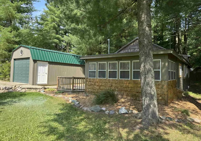Photo 2 of Single family home for sale at 2260 Stevens Rd, Lake City, MI 49651 | MLS# 80072898 | Listing updated on 2026-09-02