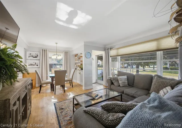 Homes for sale in Allen Park, MI | 16614 Philomene Blvd, Allen Park, MI 48101 | MLS# 61010872