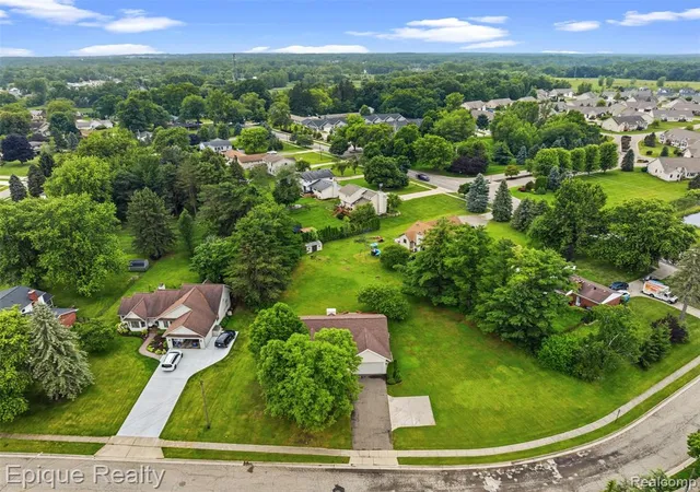Homes for sale in Linden, MI | 1409 Meadow Green Ln, Linden, MI 48451 | MLS# 61006454