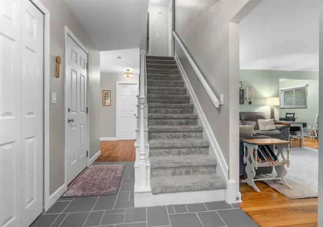 Photo 3 of Sale Pending at 5898 Hummingbird Ln, Clarkston, MI 48346 | MLS# 70555190 | Listing updated on 2026-09-08
