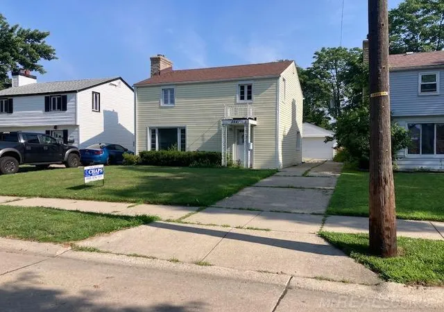 Photo 1 of Single family home for sale at 8641 Harding St, Center Line, MI 48015 | MLS# 50219312 | Listing updated on 2026-09-02