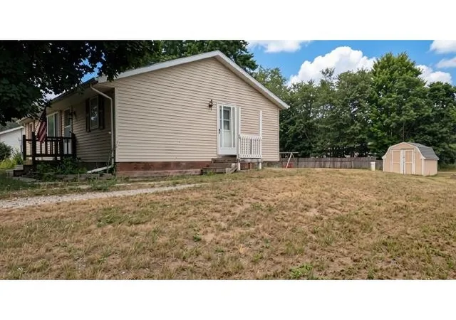 2nd image of 918 N Woodruff Rd, Weidman, MI 48893 | MLS# 50215430