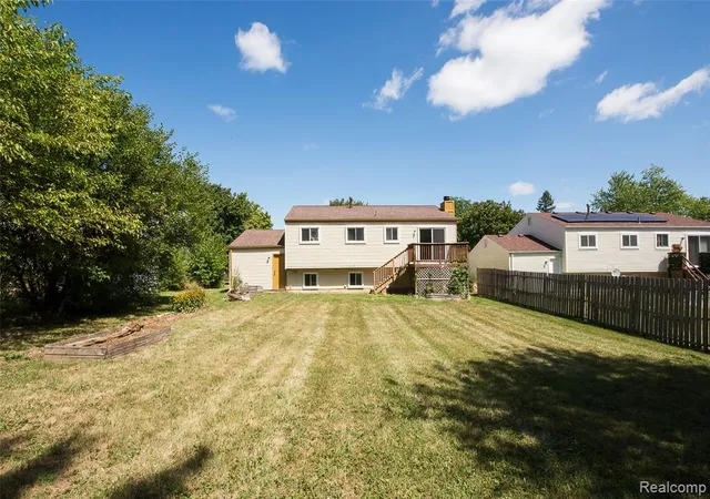 Photo 4 of Single family home for sale at 1186 Stamford Rd, Ypsilanti, MI 48198 3268 | MLS# 61025054 | Listing updated on 2026-09-03