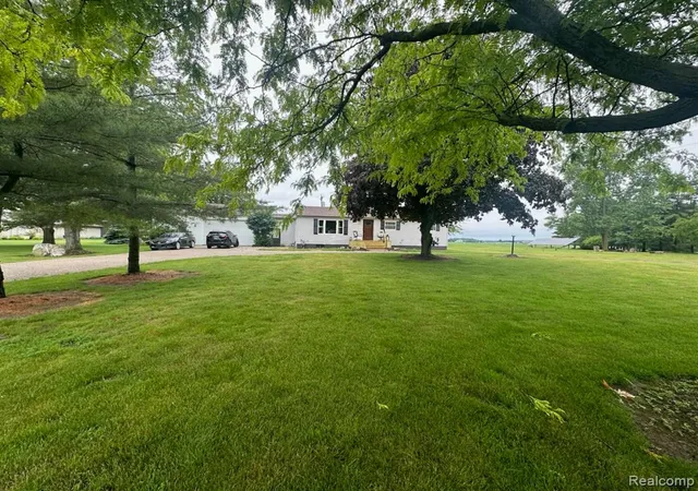 Homes for sale in Sandusky, MI | 249 N Gates Rd, Sandusky, MI 48471 | MLS# 61001654