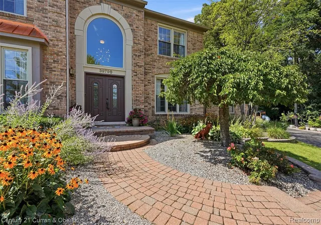 Photo 2 of Sale Pending at 39790 Foxway Ct, Northville, MI 48167 3953 | MLS# 61024680 | Listing updated on 2026-09-12