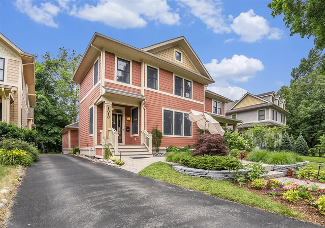 Homes for sale in Ann Arbor, MI | 1010 Baldwin Ave, Ann Arbor, MI 48104 | MLS# 70539550