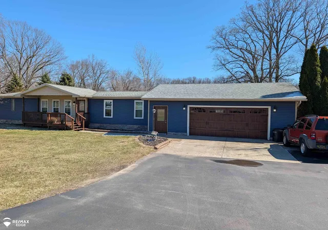 1st image of 7494 N State Rd, Davison, MI 48423 | MLS# 50203073