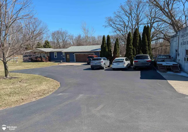 5th image of 7494 N State Rd, Davison, MI 48423 | MLS# 50203073