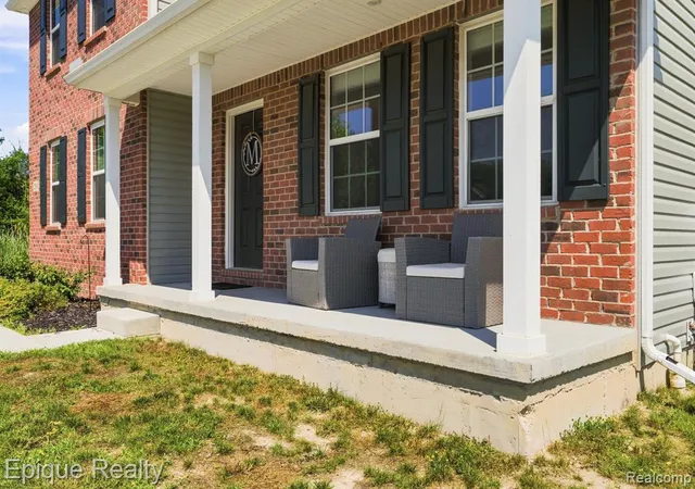 5th image of 2360 Scenic Hollow Dr, Grand Blanc, MI 48439 | MLS# 61010269