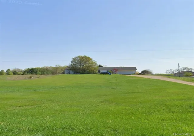 Photo 10 of Single family home for sale at 12731 Morrissey Rd, Grass Lake, MI 49240 9168 | MLS# 61024429 | Listing updated on 2026-10-10