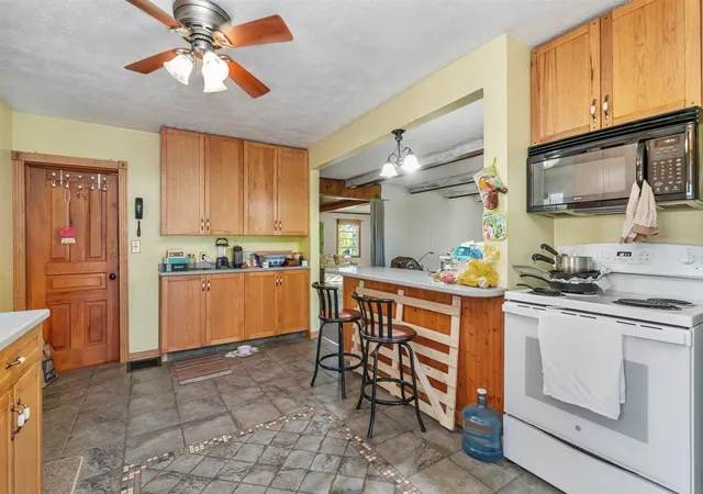 Photo 3 of Sale Pending at 9031 Adams Rd, Middleville, MI 49333 | MLS# 70551638 | Listing updated on 2026-09-19
