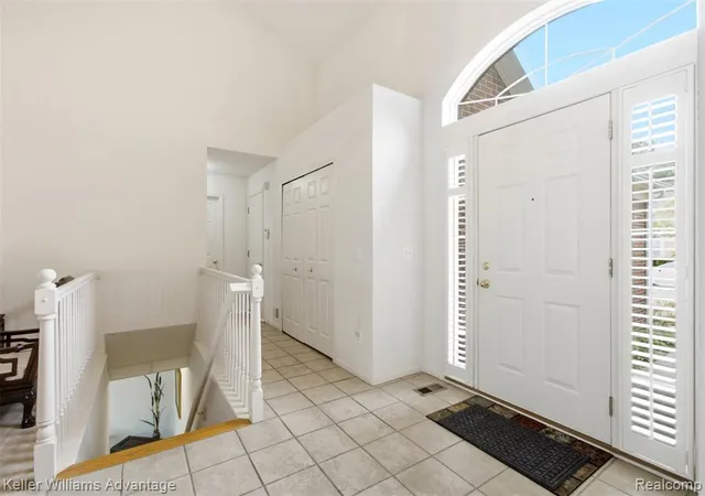 Photo 3 of Sale Pending at 40781 Lenox Park Dr, Novi, MI 48377 | MLS# 61020201 | Listing updated on 2026-08-30