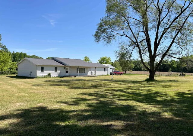 Homes for sale in Six Lakes, MI | 2600 W Schmeid Rd, Six Lakes, MI 48886 | MLS# 80069174