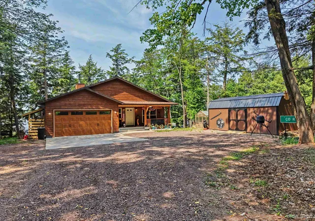 Photo 3 of Single family home for sale at 19792 Thousand Is Lake Rd, Watersmeet, MI 49969 | MLS# 50217585 | Listing updated on 2026-08-26