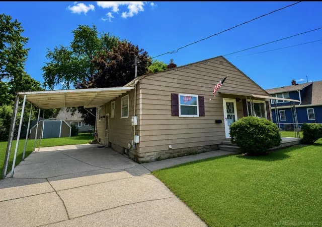 1st image of 3001 Brandon St, Flint, MI 48503 | MLS# 50211895