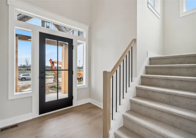 Photo 3 of Single family home for sale at 3435 Fulton St, Grand Rapids, MI 49546 | MLS# 70507066 | Listing updated on 2026-08-21