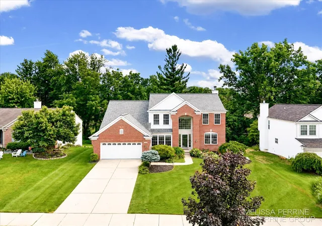 Photo 2 of Sale Pending at 4500 Toulouse Dr, Grand Rapids, MI 49546 | MLS# 70546578 | Listing updated on 2026-07-24