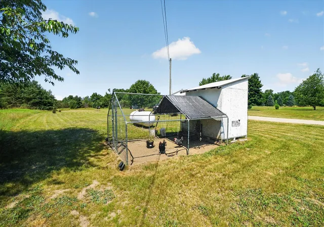 Homes for sale in Cedar Springs, MI | 14777 Wabasis Ave, Cedar Springs, MI 49319 | MLS# 70544526