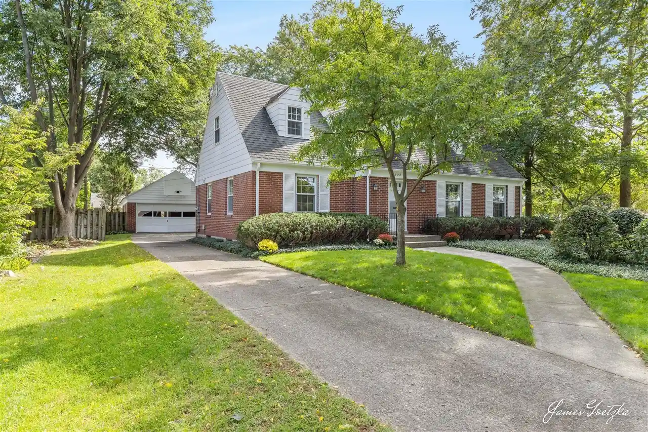 Photo 1 of Single family home for sale at 2352 Jefferson Dr, Grand Rapids, MI 49507 | MLS# 70563783 | Listing updated on 2026-10-16