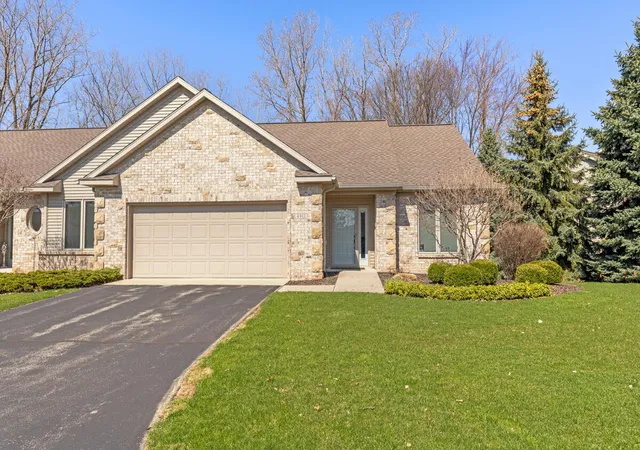 1st image of 4911 Faringdom Grove Dr, Hudsonville, MI 49426 | MLS# 70522653