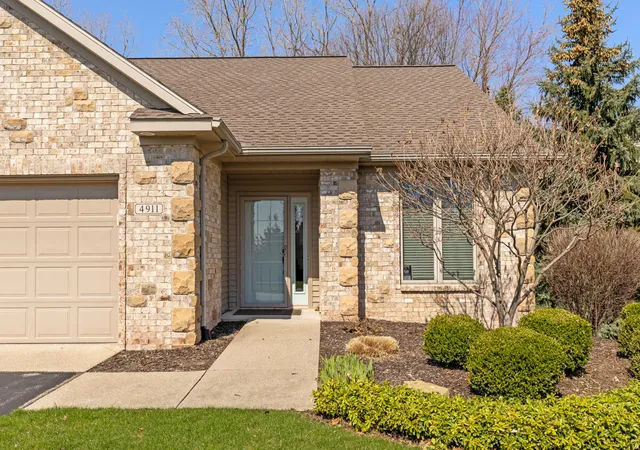 3rd image of 4911 Faringdom Grove Dr, Hudsonville, MI 49426 | MLS# 70522653