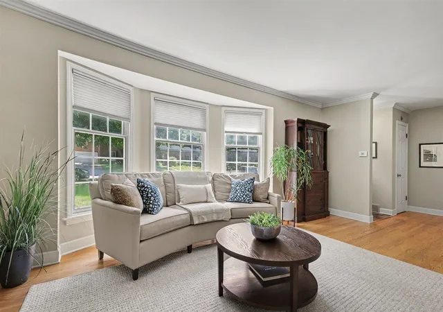 Photo 3 of Sale Pending at 955 San Jose Dr, East Grand Rapids, MI 49506 | MLS# 70554704 | Listing updated on 2026-09-05