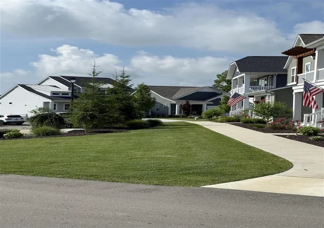3rd image of 1633 Thyme Dr, Byron Center, MI 49315