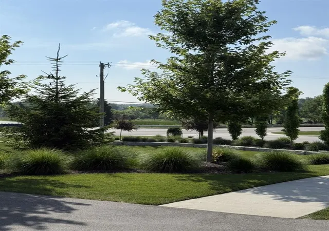 4th image of 1633 Thyme Dr, Byron Center, MI 49315