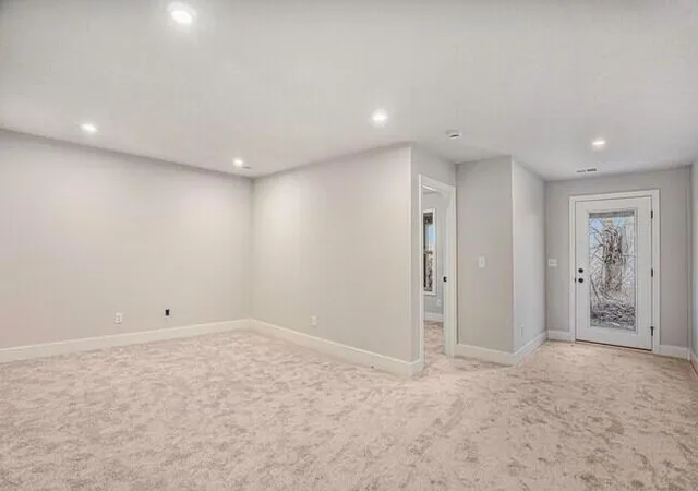 Listing Photo 2 - Condo for sale in building located at 1633 Thyme Dr, Byron Center, MI 49315 - Unit #2