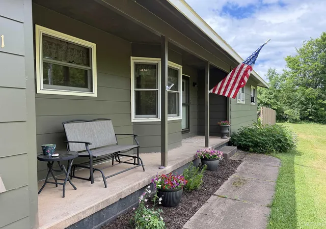 Homes for sale in Bessemer, MI | 1001 Tilden Rd, Bessemer, MI 49911 | MLS# 50211588
