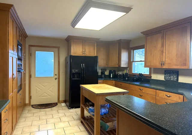 Homes for sale in Bay City, MI | 210 Pendleton St, Bay City, MI 48708 | MLS# 50213388