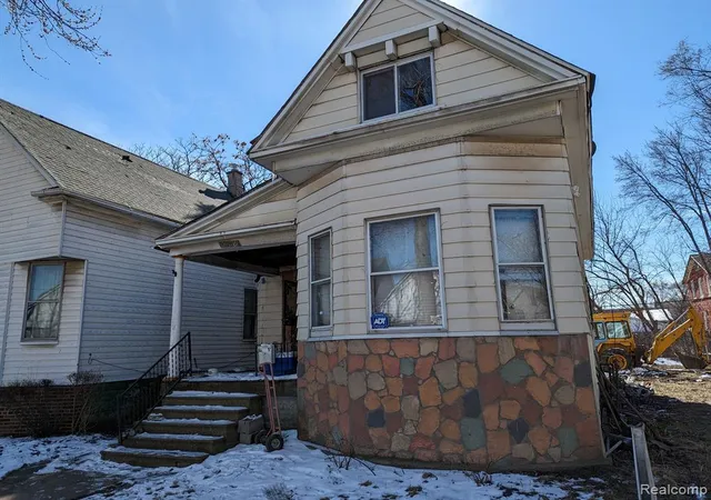 Homes for sale in Detroit, MI | 3706 Farnsworth St, Detroit, MI 48211 | MLS# 60198876