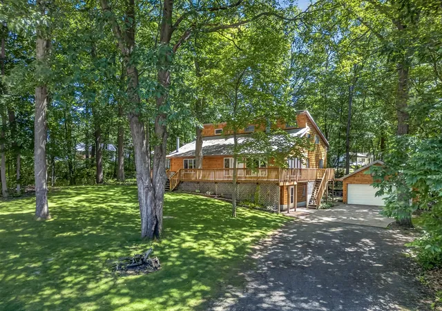 4th image of 9531 W Silver Lake Rd, Mears, MI 49436 | MLS# 70523756