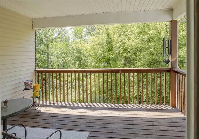 Homes for sale in Caledonia, MI | 10087 S Xrd Cir, Caledonia, MI 49316-7587