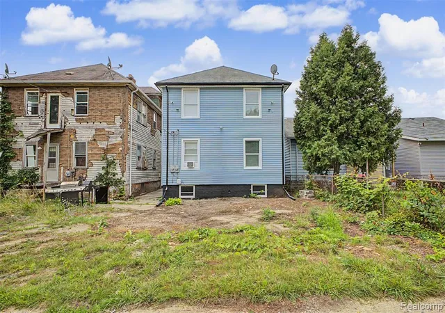 Listing Photo 2 - Condo for sale in building located at 3808 Monterey St, Detroit, MI 48206
