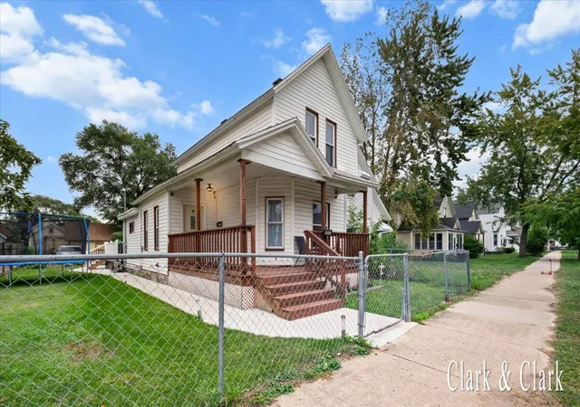Photo 1 of Sale Pending at 1032 Jennette Ave, Grand Rapids, MI 49504 | MLS# 70491859 | Listing updated on 2025-10-09