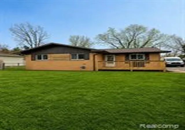 Homes for sale in Lansing, MI | 3109 Risdale Ave, Lansing, MI 48911 | MLS# 60983568