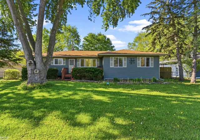 Homes for sale in Milford, MI | 4271 W Highland Rd, Milford, MI 48380 | MLS# 50207539