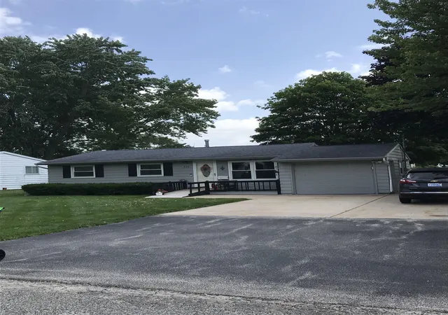 4th image of 316 Harvey Rd, Freeland, MI 48623 | MLS# 50213491