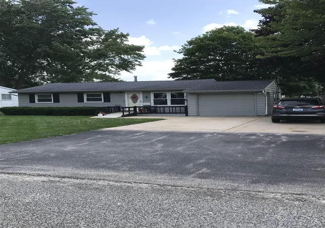 5th image of 316 Harvey Rd, Freeland, MI 48623 | MLS# 50213491